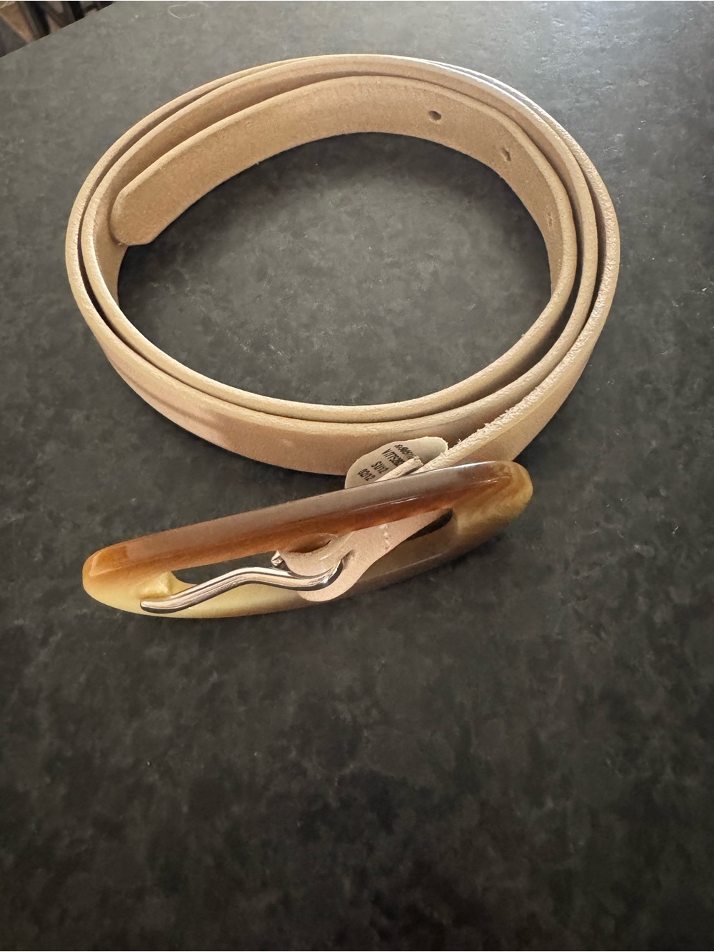 EUC Banana Republic Leather Belt - M